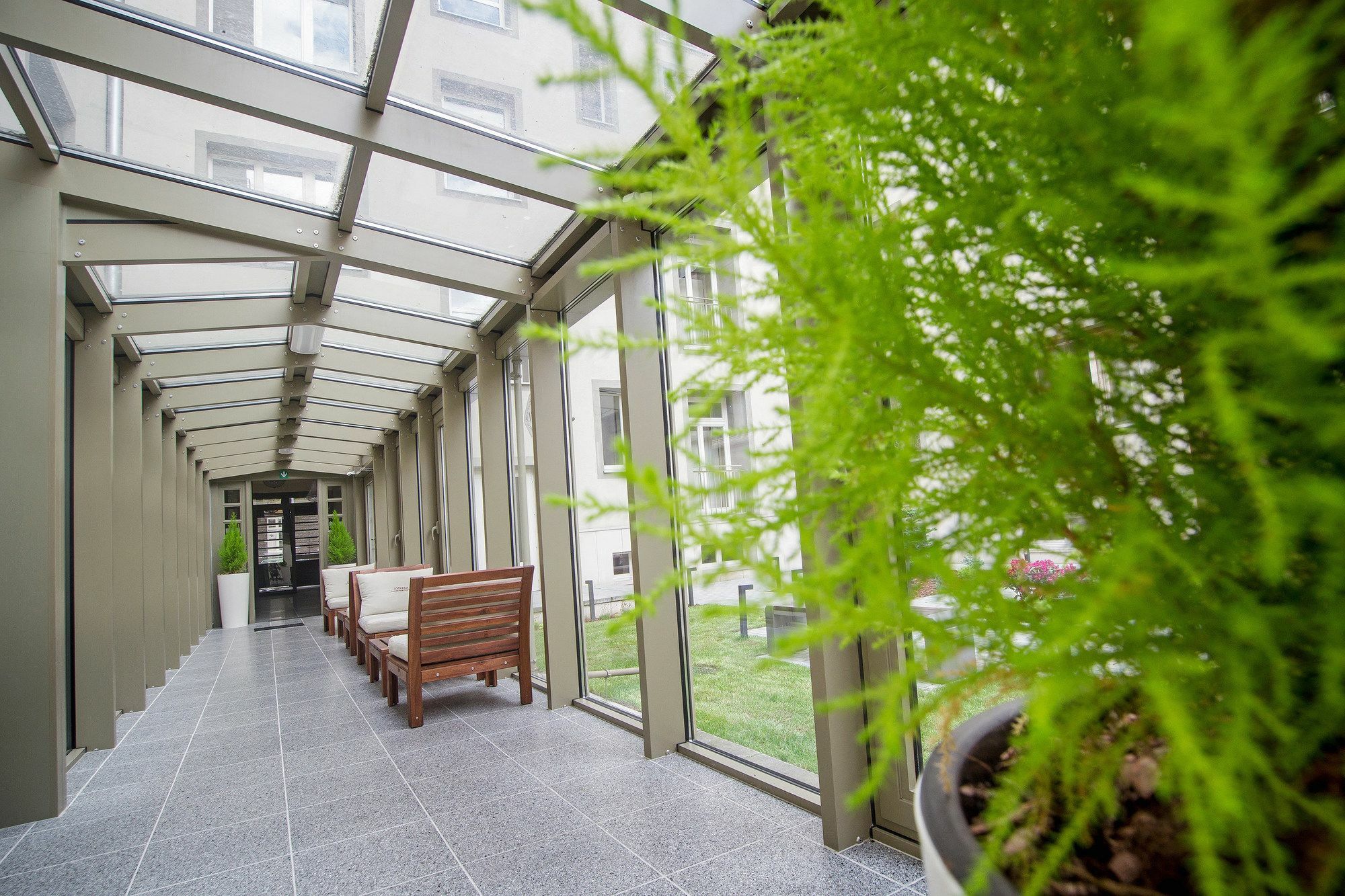 Wawel Apartments Sarego Residence By Amstra Kraków Exteriör bild